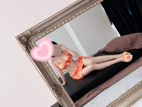 澪ほななです

9/15(火)16-22
9/17(木)16-22

癒しの密着Time♡

TBM施術と
追加お時間が