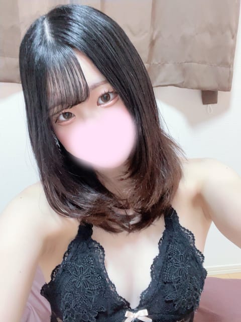 本日からまた4日間お世話になります💭🩵

今回はつくばルームにいるよ〜
「 14:00~2:00 」いるのでお時間合う方