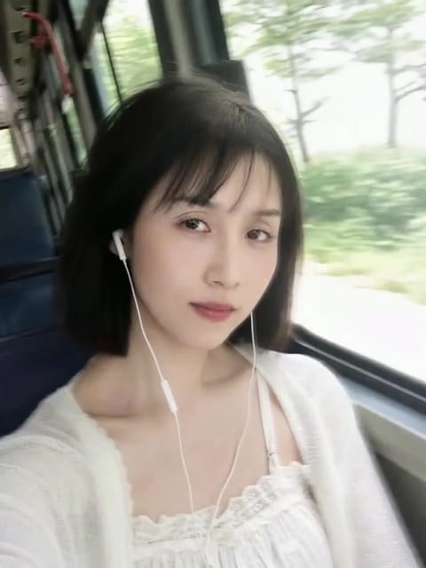 明日20:00〜翌1:00います🌙🤍

明日はゆっくりお会いできそう☺️…