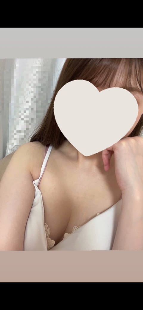 こんにちは〜🍧🩵

急に暑くなったね🫠
みなさん体調には気をつけてね🫠

今日からまた💆‍♀️出てるので
会いに来てね〜