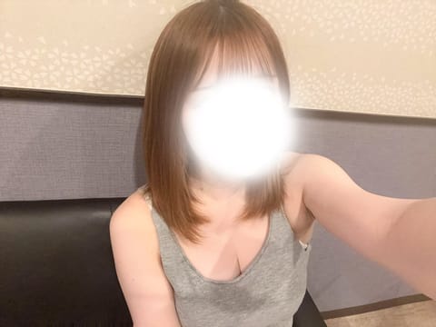 本日もありがとうございました😌✨

次回は5/5(火) 17:00-22:00 京都駅 にて出勤予定です⌯'ㅅ'⌯ ♡
