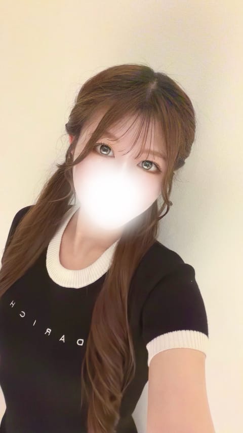 みんなおはよう( ˶˙ᵕ˙˶ )☀️

嬉しいお知らせです🕊💬➰

7月25.26日の2日間またいます！

8月はたぶん