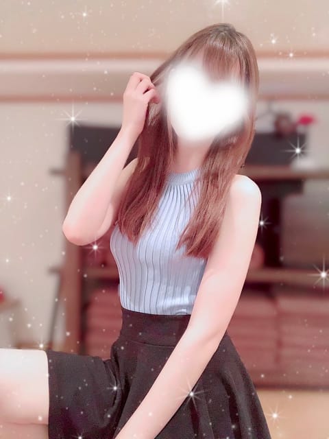 こんばんは☺️
お仕事おつかれさまです🤍

本日23:00まで蕨るーむです🎀

お仕事帰りやご飯帰りに
ぜひお立ち寄りく