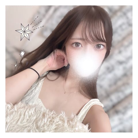 新橋にいく〜🪽

ふわっふわの大粒雪はすき❄️
上から降ってくるの眺めると癒される🤍

足元だけはしっかり気をつけて✨
