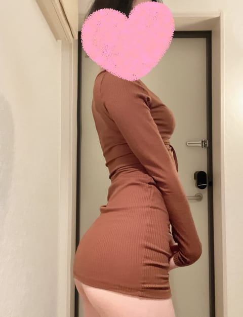 本日19時まで恵比寿です😉

お部屋ガンガンに涼しくしてるから、長袖くらいがちょうどいい🩵