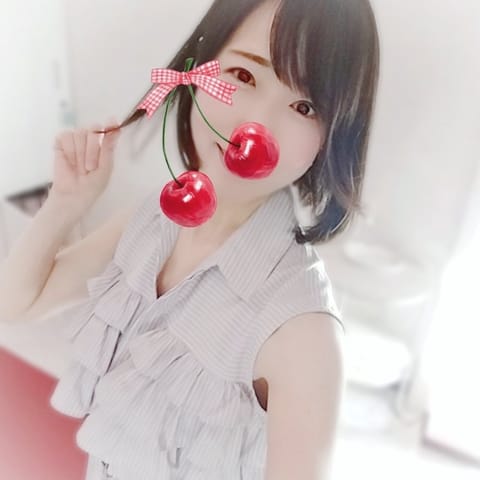 ぱっさり髪短くして✩.*˚

ヒーターしまって
扇風機出して 🏖 ⋆*ೄ

夏の準備は
もう✨ばっちりです💯💮

今年も