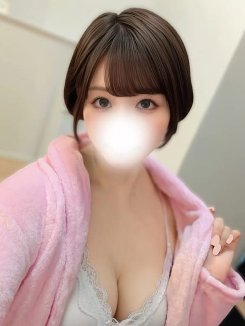 おはようございます☀️✨️

着々とデビューの日が近づいてきました🤔笑

初めてのお店なので色々戸惑ったりするかもなので