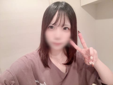 21時〜ご案内可能です🥰

シルバーウィークだね🤍
癒しはみずきに任せてください🌟

楽しい時間にしようね😍  http
