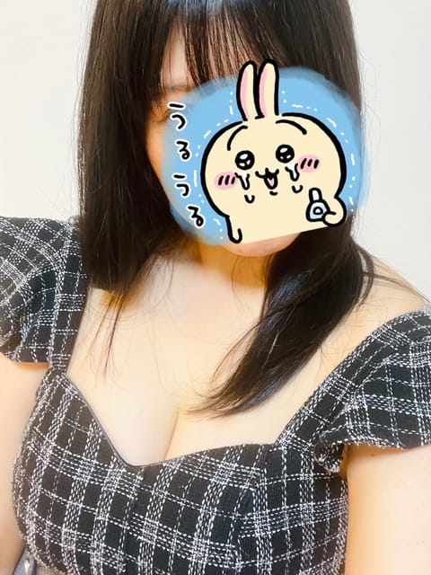 こんばんは🌝
人生初凍結こわい…もう布面積多めの画像しか載せないのでお許しくださいイーロンさん🥹

来週の出勤！
10/