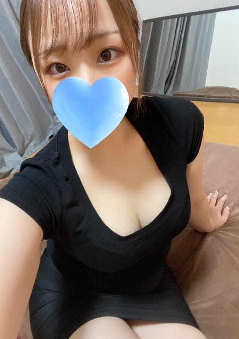 3人続けてご予約ありがとうございます💕
次は最短1時40分頃からとなります🙇‍♀️