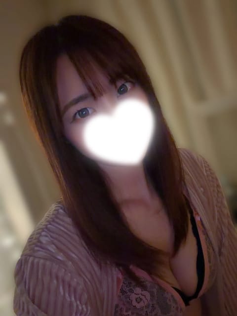 昨日も遅くまでありがとうございました♡
昨日は初めましてさんdayだった😽
たくさん会って仲良しになれたら嬉しいなあ🎶
