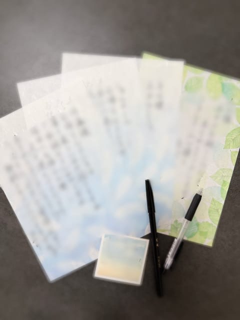 本日出勤ꕀ🐾

ご予約をいただいてる皆さまありがとうございます ⸝⋆

今、お一人お一人に向けたお手紙を書き終えたところ