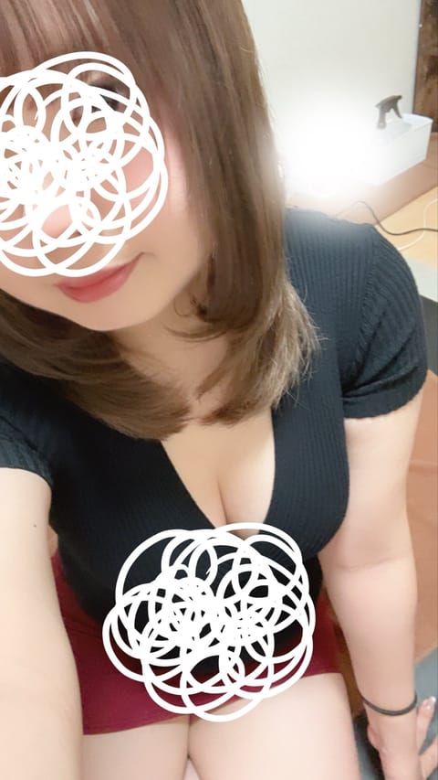 前回は新規様と仲良しさんありがとうございました🥹🩷
新規のK様はお話すごい楽しくて90分あっという間でした！お忙しい中来