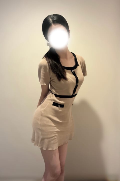 おはようございます☀️
本日も出勤してます！
待ってるね〜😉