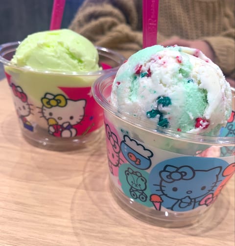 本日、出勤予定でしたが、、
体調不良でお休みいただくことにしました｡ﾟ(｡ﾉω＼｡)ﾟ｡

もし、会いたいと思ってくださ