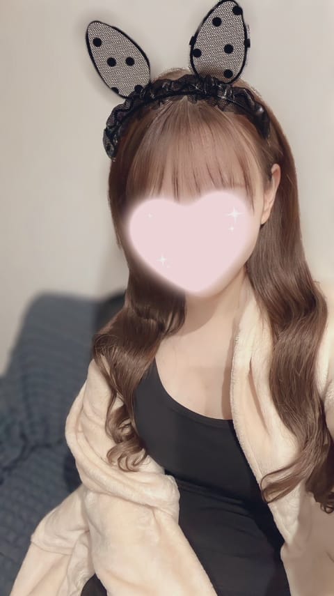 どもᐡっ ‹ᐡ🤍💭

先ほどの本指名のお𝟐人さま方👑
久々に会えて嬉しかった〜らゔ❕🍭

なかよしさま🤍らぶいーず( ՞