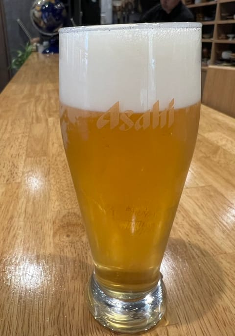 前回の大阪で、予約していたのに胃腸炎になって当日キャンセルしてしまったお店に来れました🙋‍♀️✨

酒の肴20種以上の

