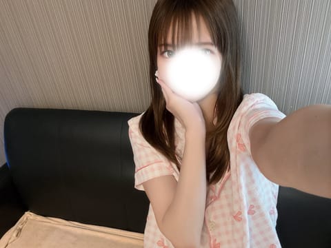 久々にお写真撮ろうかなーって思ったけど、撮らなすぎて全然盛れなかった(笑)

今日20時まで❣