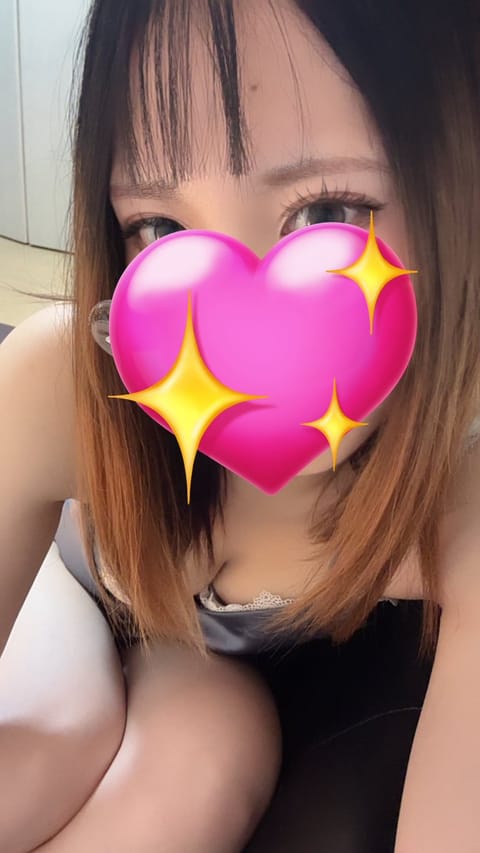 今日もご予約満了ありがとうございます♡
今日もらったお土産がめっちゃ嬉しくて、味ももちろん美味しかったけどすごい辻ちゃん