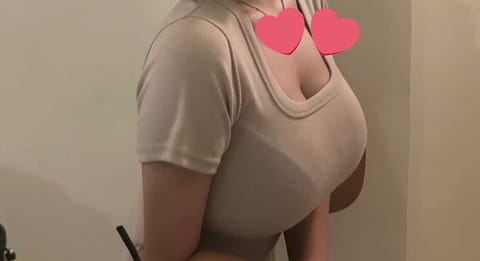 昨日は事前予約🈵おにいさま方遊んでくれてありがとう🤍また来てくれるみたいで嬉しい💗

今日は急遽追加したよ☺️✨
最短1