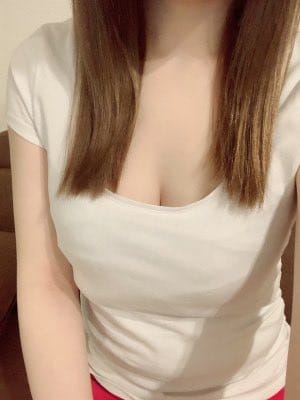 お兄様めっちゃ親切で優しいし楽しかったよ☺️
また癒されに来てくださいね(^o^)

では本日もご来店お待ちしております