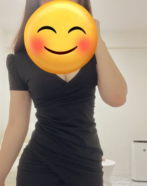 8/24 16:00〜22:00
若葉🔰出勤してます✨
ご予約お問い合わせお待ちしてます🧸💋