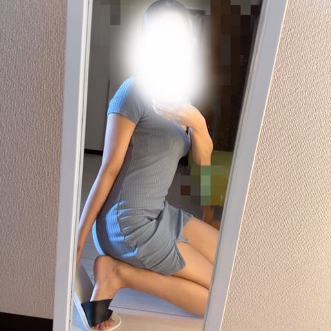 本日11:30〜出勤です🔆

1週間頑張った方、暑い中今日もお仕事頑張ってる方みんなお疲れ様ーー🫨🫨
お時間合う方遊びに