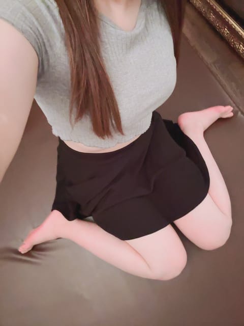 本日は吉祥寺ルームにいます🤍
お部屋涼しくして
お待ちしてますね☺️