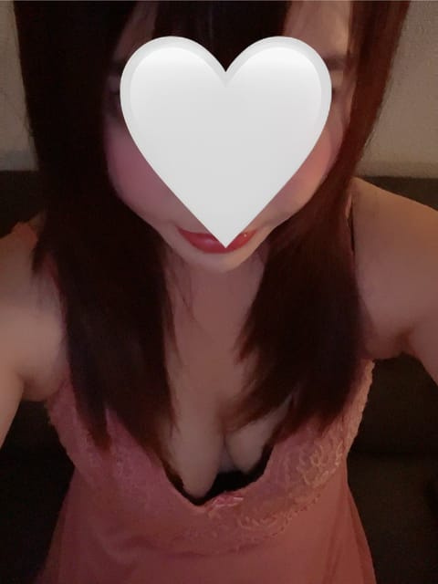 おはようございます☀
今日は華金ですねっ💖いつもお仕事お疲れ様です✨1週間頑張ったご褒美に癒されに来てください🥰
