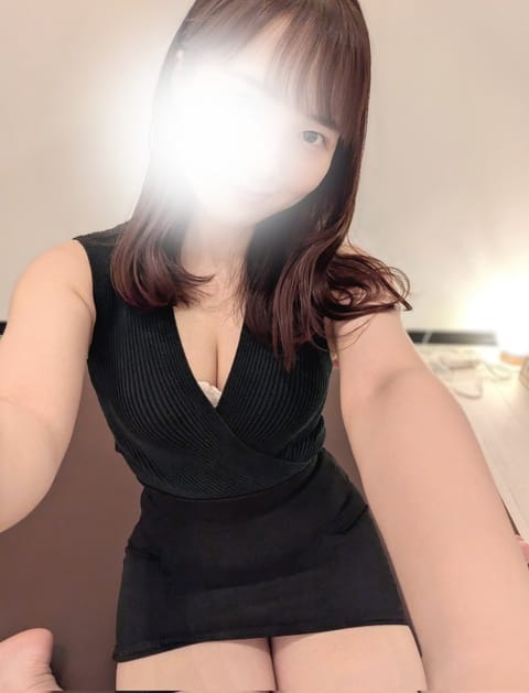 やっとこさの
水曜～🌼

今日も仕事がんばってね！♡
15:30-20時🉑です🌟

もちろん！癒すね🐷💚