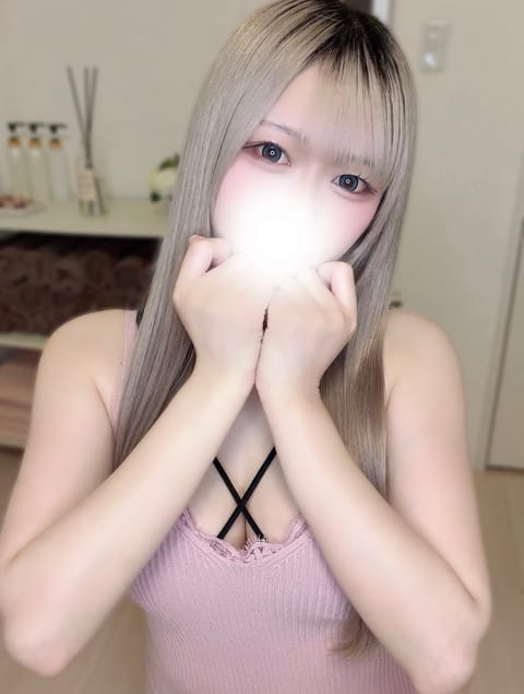 🩵 最新の出勤スケジュール 🩵

📍3/25(水)　11:00~17:00
📍3/26(木)　11:00~17:00
📍