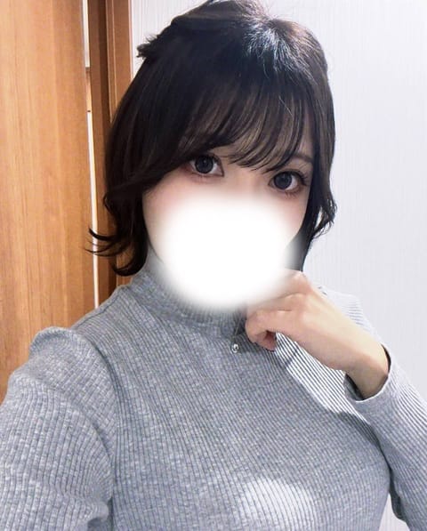 《スケジュール🗓️》
1/17 12〜18時
1/18 12〜18時（16時半以降予約不可）
1/19 12〜18時

