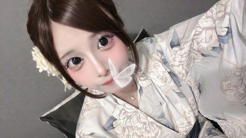 ꒰ ྀི ∩⸝⸝∩ ꒱♥︎