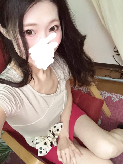 おはようございます☀️
今週は
20(月)11時-16時
24(金)20時半-ラスト

出勤いたします💁🏻‍♀️✨ゴール