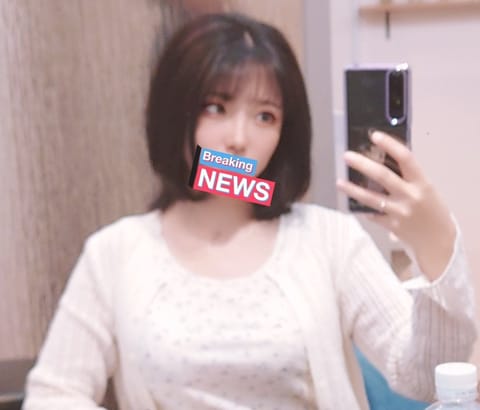 実はおとはさん髪暗くしました🫶🏻︎
とある素敵な方とおデートする為👫💓
後程その様子…お見せできるかしら🫣
ヒント💡とあ