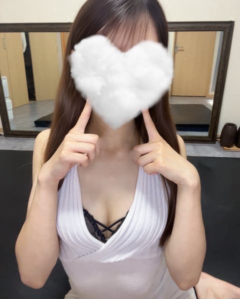 本日調布ルーム出勤です🫧

20:45〜🈳ありますので、ぜひお待ちしてます🩷

今日ってサッカーの試合あるのかな？？⚽️