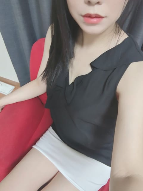 Mrs.美アールのりんです💝
本日20時から桜川ルームにて出勤しています😊
ご来店お待ちしております🙇