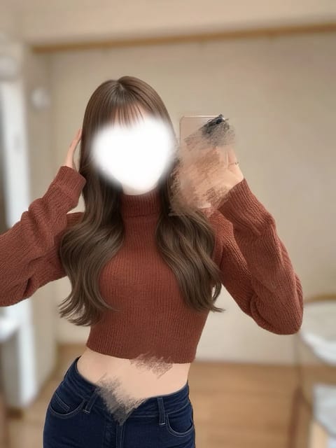 昨日も週初めから🈵おおきにやで🥹🙏
🐿🌰🍁🍂
9月の出勤は今日明日だけ〜^ᴗ̥̥  ̫ ᴗ̥^

⬇️オヘソ恥ずかちぃの