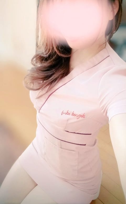 毎日大なり小なり何かしらある。
でも会話の中に笑いがあって
ふっと心が緩む瞬間って
大きな癒し♡
抱えてる何かの
「不安