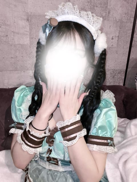そう言えば今日ハロウィンだったのさっき知った🎃笑
コスプレが好きで何かとコスプレしたりすることが多いんだけど
これは去年