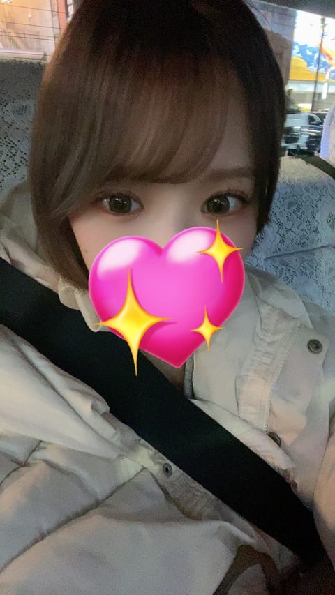 /24（土）ご予約案内💁‍♀️

11:00〜🈵
13:00〜🈳
15:00〜🈵
17:00〜🈳

あと2枠ご案内できま