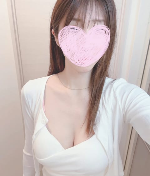 おはようございます✨️
昨日は雪すごかった⛄️🤧
足元に気を使って歩いたせいか筋肉痛なりました😇

今日は10:00～1