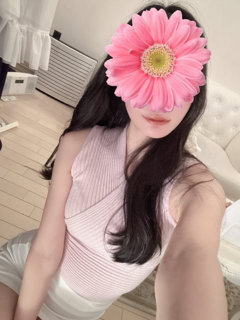 昨日来てくださった本指名様、ありがとうございました💓

本日も17:00まで出勤します！
ご予約お待ちしてます🌟