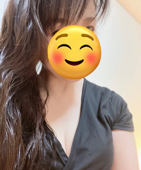 おはようございます😄
今日は朝からスッキリ青空
お身体もスッキリしませんか🤭
たっぷりオイルでスッキリ💕
＃堺筋本町 で
