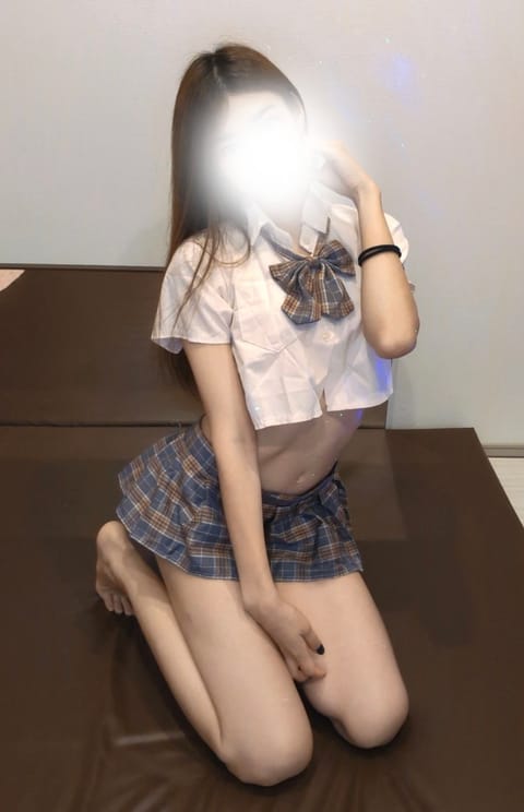 明後日から出勤します✨
好きな物は猫と映画とアニメ🐱