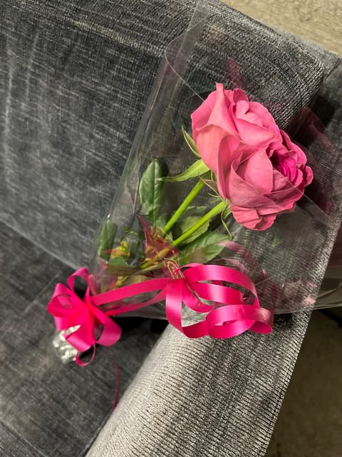 今日もありがとうございました❤️
ロングコースT様、
そしてもうお一方のT様♪

お花なんていつぶりにもらっただろう💐
