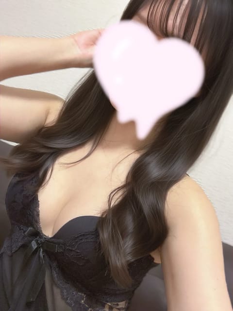 こんばんは~あみです🤍

今週のシフト登録したよん👀✨見てね🫶

今日も18:00〜23:30までいます՞ o̴̶̷̤ 