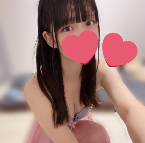 こんにちは‪🔆‬

1ヶ月ぶりに出勤してます！
もう梅雨が明けたのかなってくらい毎日暑い😣

お部屋涼しくしてますので、