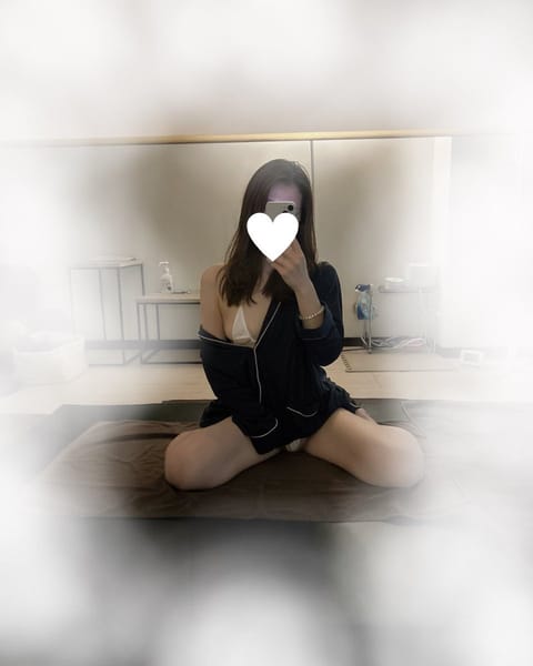 12:00〜池袋ですっ🐥
うららとぬくぬくしよ〜🙈💕