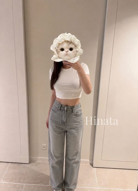 最近チビTにハマってる🐑🫶🏻💗

でもこれ着るとすれ違う時みんな見てくるの…